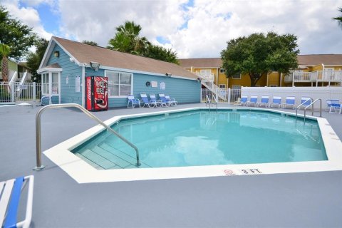 Copropriété à vendre à Kissimmee, Floride: 3 chambres, 126.07 m2 № 1265847 - photo 30