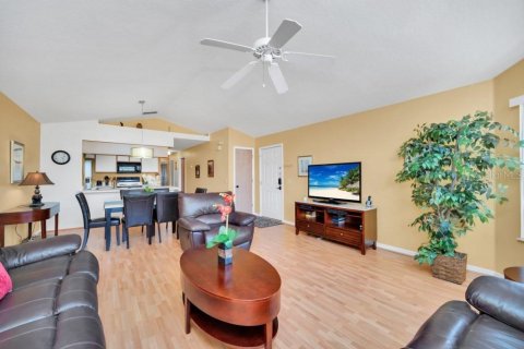 Copropriété à vendre à Kissimmee, Floride: 3 chambres, 126.07 m2 № 1265847 - photo 5