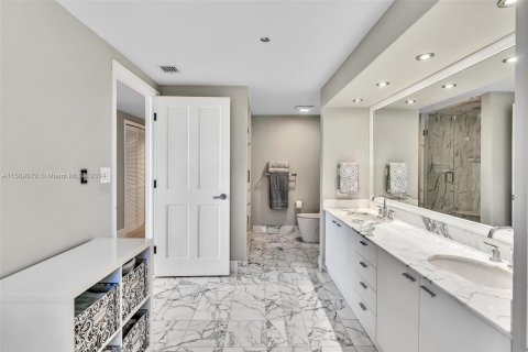 Condo in Aventura, Florida, 3 bedrooms  № 1187920 - photo 6