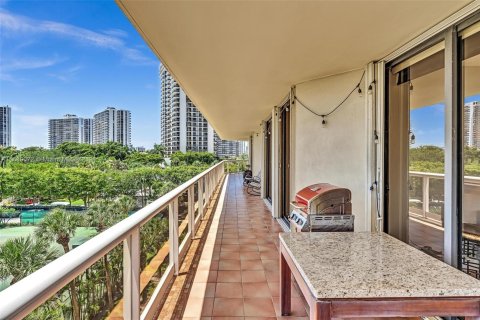 Condominio en venta en Aventura, Florida, 3 dormitorios, 212.75 m2 № 1187920 - foto 16