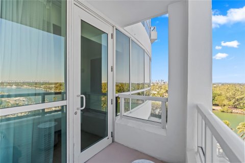 Condominio en venta en Miami Beach, Florida, 1 dormitorio, 99.03 m2 № 1402838 - foto 9