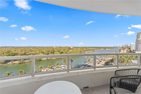 Condominio en venta en Miami Beach, Florida, 1 dormitorio, 99.03 m2 № 1402838 - foto 5