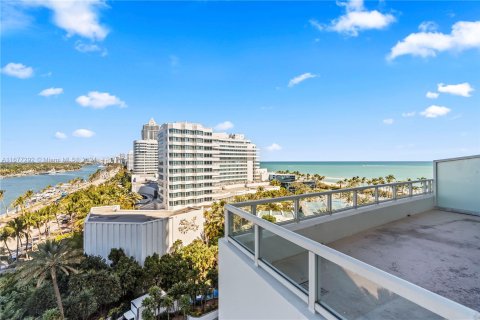 Condominio en venta en Miami Beach, Florida, 1 dormitorio, 99.03 m2 № 1402838 - foto 3