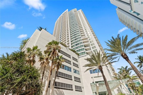 Condominio en venta en Miami Beach, Florida, 1 dormitorio, 99.03 m2 № 1402838 - foto 30