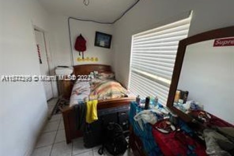 House in Miami, Florida 3 bedrooms, 81.94 sq.m. № 1402813 - photo 9