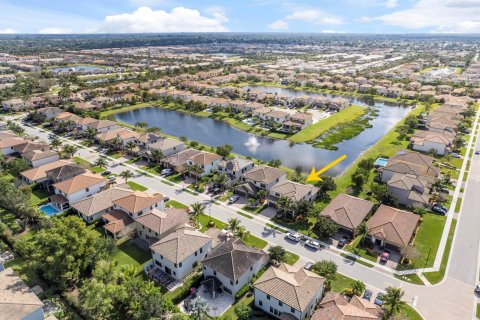 Villa ou maison à vendre à Lake Worth, Floride: 4 chambres, 294.13 m2 № 1103405 - photo 18