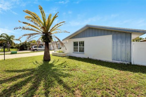 Casa en venta en Port Richey, Florida, 3 dormitorios, 113.25 m2 № 1356451 - foto 7