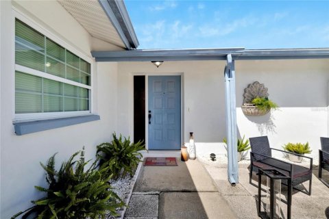 Casa en venta en Port Richey, Florida, 3 dormitorios, 113.25 m2 № 1356451 - foto 10