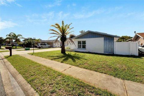 Villa ou maison à vendre à Port Richey, Floride: 3 chambres, 113.25 m2 № 1356451 - photo 6