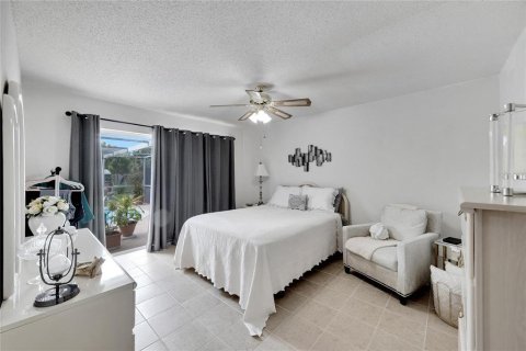 Casa en venta en Port Richey, Florida, 3 dormitorios, 113.25 m2 № 1356451 - foto 24