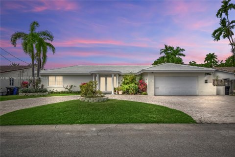 House in Fort Lauderdale, Florida 3 bedrooms, 154.03 sq.m. № 1356656 - photo 5