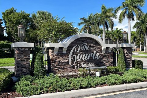 Condominio en venta en Cutler Bay, Florida, 2 dormitorios, 75.9 m2 № 1356654 - foto 22