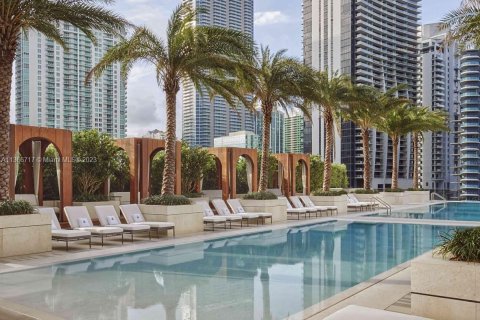 Copropriété à vendre à Miami, Floride: 2 chambres, 107.02 m2 № 411597 - photo 4