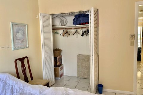 Купить кондоминиум в Холливуд, Флорида 2 спальни, 81.75м2, № 411593 - фото 18