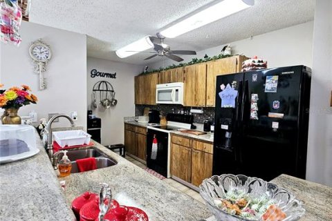 Casa en venta en Tampa, Florida, 3 dormitorios, 162.39 m2 № 1349481 - foto 24