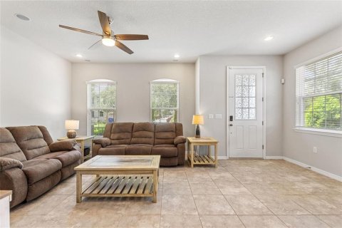 Touwnhouse à vendre à Kissimmee, Floride: 3 chambres, 148.83 m2 № 1388769 - photo 4