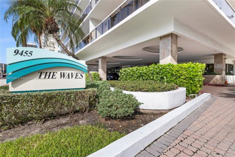 Copropriété à vendre à Surfside, Floride: 2 chambres, 108.7 m2 № 1167983 - photo 14