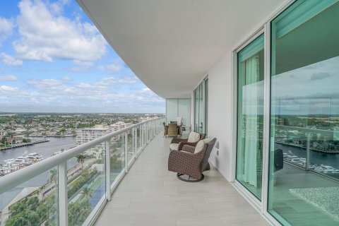 Condominio en venta en Pompano Beach, Florida, 2 dormitorios, 133.69 m2 № 880902 - foto 17
