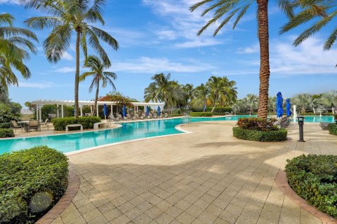 Copropriété à vendre à Pompano Beach, Floride: 2 chambres, 133.69 m2 № 880902 - photo 13