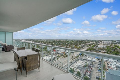 Condominio en venta en Pompano Beach, Florida, 2 dormitorios, 133.69 m2 № 880902 - foto 21