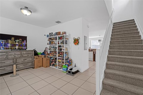 Touwnhouse à vendre à Cutler Bay, Floride: 2 chambres, 135.45 m2 № 1095111 - photo 6