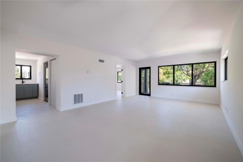 House in Fort Lauderdale, Florida 7 bedrooms, 434.04 sq.m. № 1147058 - photo 24