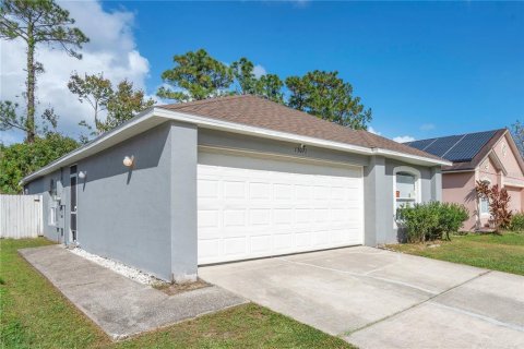 House in Orlando, Florida 3 bedrooms, 121.05 sq.m. № 1429029 - photo 2