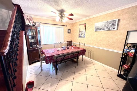 Villa ou maison à vendre à Deerfield Beach, Floride: 4 chambres, 174.1 m2 № 868512 - photo 19