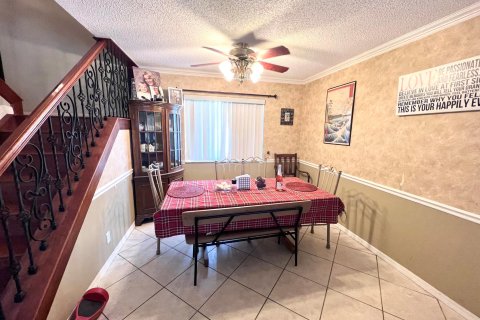 Купить виллу или дом в Дирфилд-Бич, Флорида 4 спальни, 174.1м2, № 868512 - фото 18