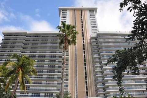 Condo in Fort Lauderdale, Florida, 1 bedroom  № 984056 - photo 8