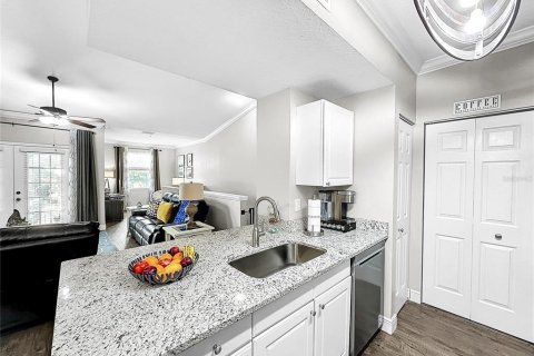 Copropriété à vendre à Orlando, Floride: 3 chambres, 138.52 m2 № 1149658 - photo 12