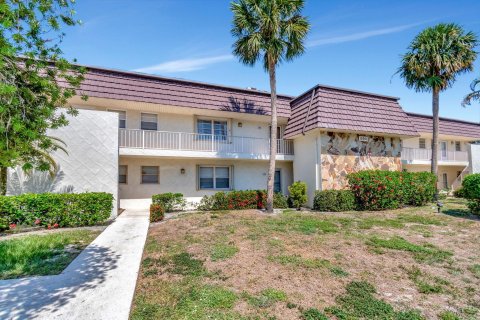 Copropriété à vendre à Royal Palm Beach, Floride: 2 chambres, 101.08 m2 № 1223158 - photo 29