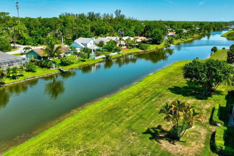 Copropriété à vendre à Royal Palm Beach, Floride: 2 chambres, 101.08 m2 № 1223158 - photo 1