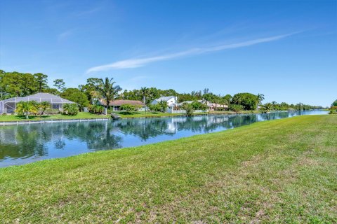 Copropriété à vendre à Royal Palm Beach, Floride: 2 chambres, 101.08 m2 № 1223158 - photo 21