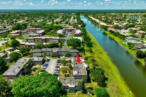 Copropriété à vendre à Royal Palm Beach, Floride: 2 chambres, 101.08 m2 № 1223158 - photo 7