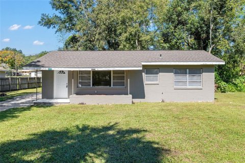 House in Ocala, Florida 3 bedrooms, 84.73 sq.m. № 1426342 - photo 1