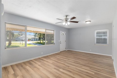 Casa en venta en Ocala, Florida, 3 dormitorios, 84.73 m2 № 1426342 - foto 4