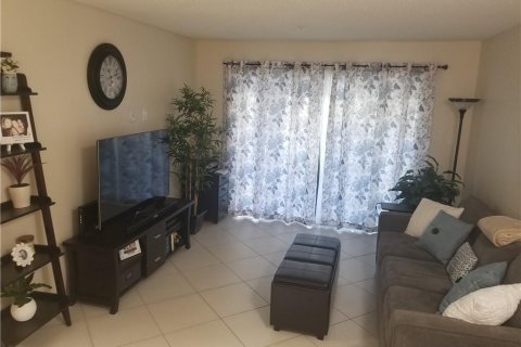 Condominio en venta en Boynton Beach, Florida, 2 dormitorios, 85.93 m2 № 1146260 - foto 17