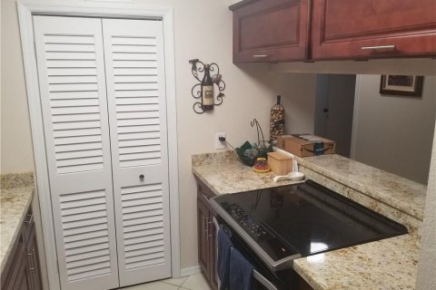 Condo in Boynton Beach, Florida, 2 bedrooms  № 1146260 - photo 6