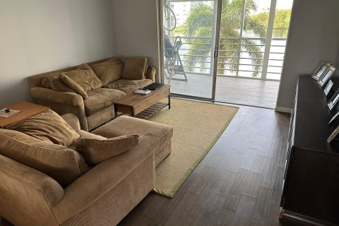 Condominio en venta en Dania Beach, Florida, 2 dormitorios, 110.55 m2 № 978323 - foto 12