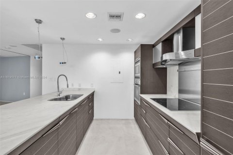 Condominio en venta en Miami, Florida, 2 dormitorios, 139.35 m2 № 1409047 - foto 6