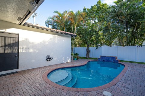 Villa ou maison à vendre à Fort Lauderdale, Floride: 5 chambres, 242.66 m2 № 911129 - photo 19