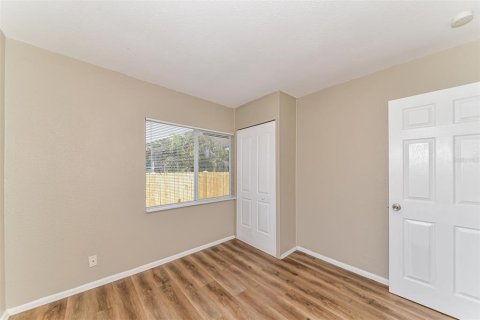 Immobilier commercial à vendre à Tampa, Floride: 167.04 m2 № 834316 - photo 4