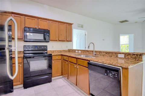 Condo in Bradenton, Florida, 3 bedrooms  № 1386930 - photo 9