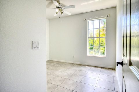 Condo in Bradenton, Florida, 3 bedrooms  № 1386930 - photo 6