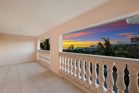 Condominio en venta en Sarasota, Florida, 4 dormitorios, 431.62 m2 № 1386995 - foto 5