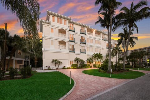 Condominio en venta en Sarasota, Florida, 4 dormitorios, 431.62 m2 № 1386995 - foto 2