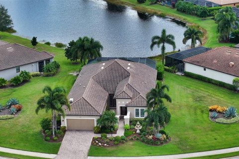 Casa en venta en Bradenton, Florida, 3 dormitorios, 242.01 m2 № 1386966 - foto 2