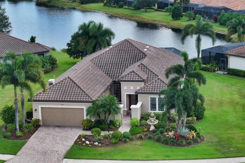 Casa en venta en Bradenton, Florida, 3 dormitorios, 242.01 m2 № 1386966 - foto 1