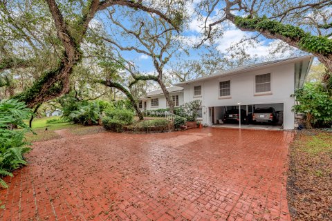 Villa ou maison à vendre à Vero Beach, Floride: 4 chambres, 489.87 m2 № 979166 - photo 12